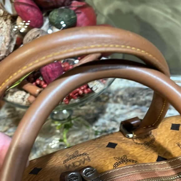 MCM Boston leather handbag - Picture 9 of 10